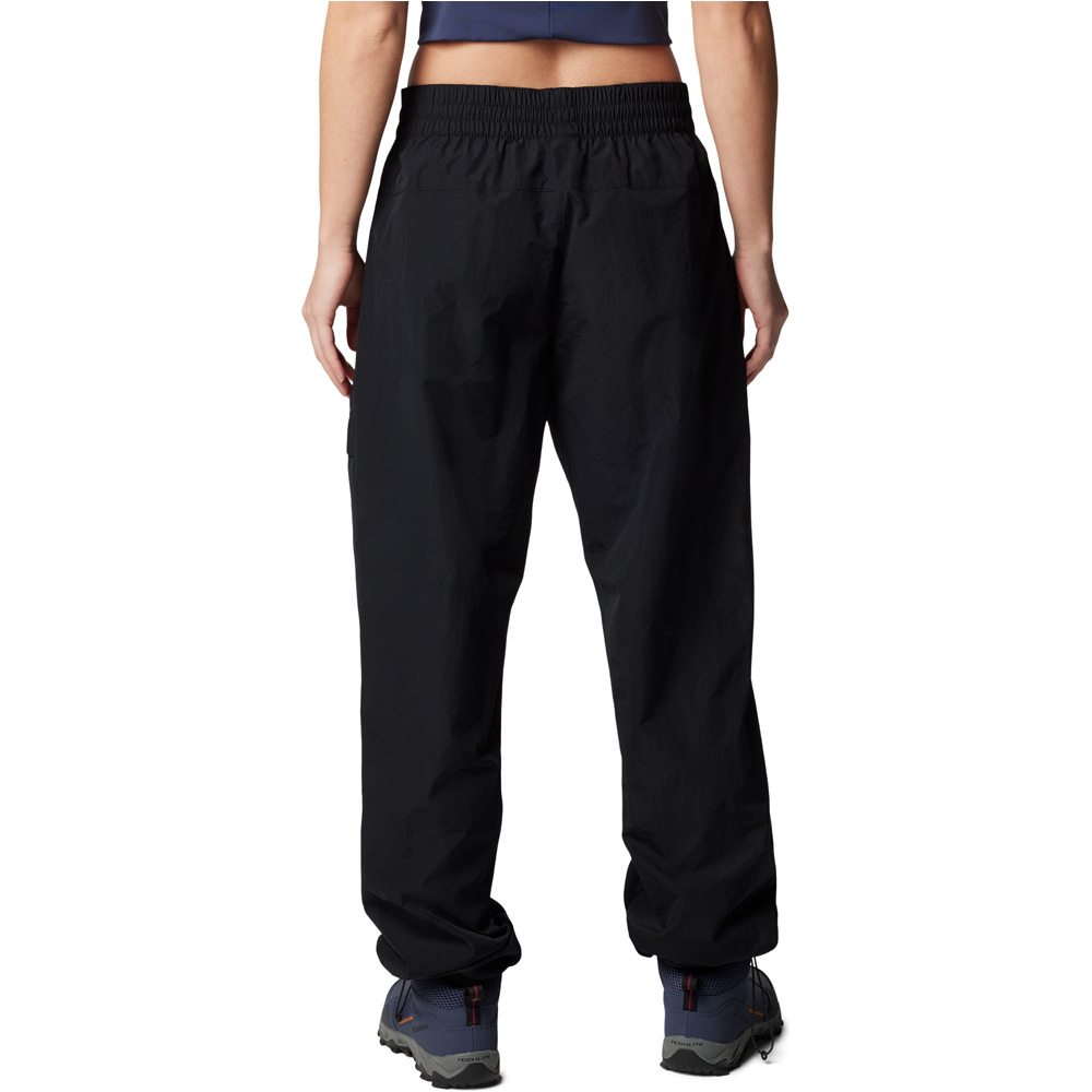 Columbia pantalón montaña mujer Boundless Adventure Pant vista trasera