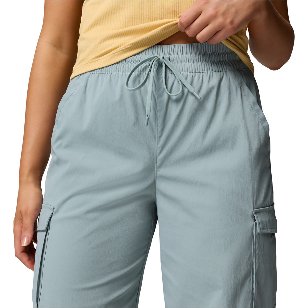 Columbia pantalón montaña mujer Chill Creek Cargo Pant 03