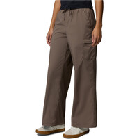 Columbia pantalón montaña mujer Chill Creek Cargo Pant vista detalle