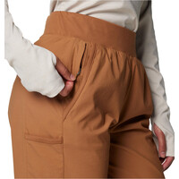 Columbia pantalón montaña mujer Leslie Falls Jogger II 05