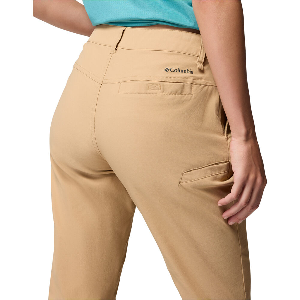 Columbia pantalón montaña mujer Leslie Falls Knee Pant 04
