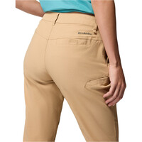 Columbia pantalón montaña mujer Leslie Falls Knee Pant 04