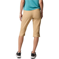Columbia pantalón montaña mujer Leslie Falls Knee Pant vista trasera