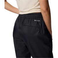 Columbia pantalón montaña mujer Pouring Adventure III Pant 04