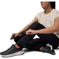 Columbia pantalón montaña mujer Pouring Adventure III Pant 05