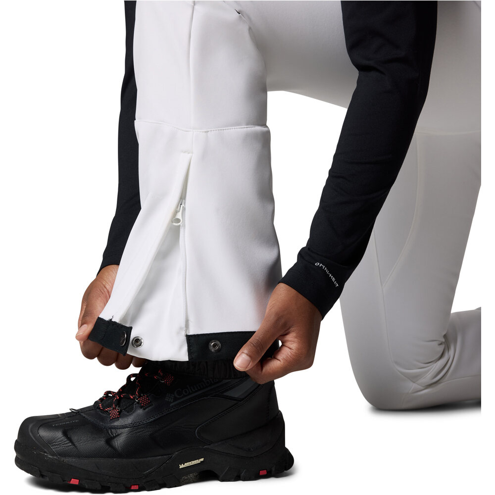 Columbia pantalón montaña mujer Roffee Ridge VI Pant 06