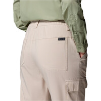 Columbia pantalón montaña mujer Skien Valley  Cargo Pant 05