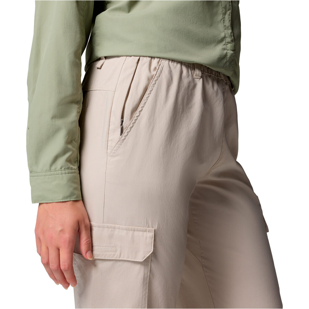 Columbia pantalón montaña mujer Skien Valley  Cargo Pant 07