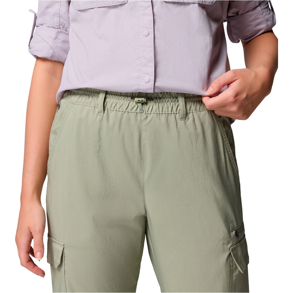 Columbia pantalón montaña mujer Skien Valley  Cargo Pant vista detalle
