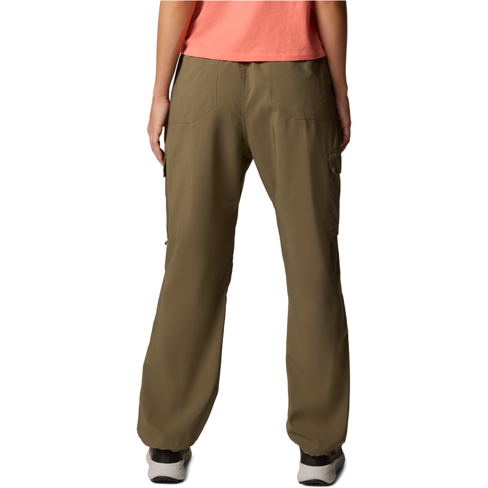 Columbia pantalón montaña mujer Skien Valley Cargo Pant vista trasera