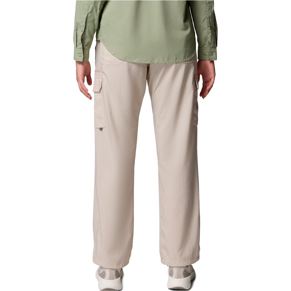 Columbia pantalón montaña mujer Skien Valley  Cargo Pant vista trasera