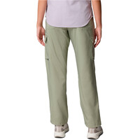 Columbia pantalón montaña mujer Skien Valley  Cargo Pant vista trasera