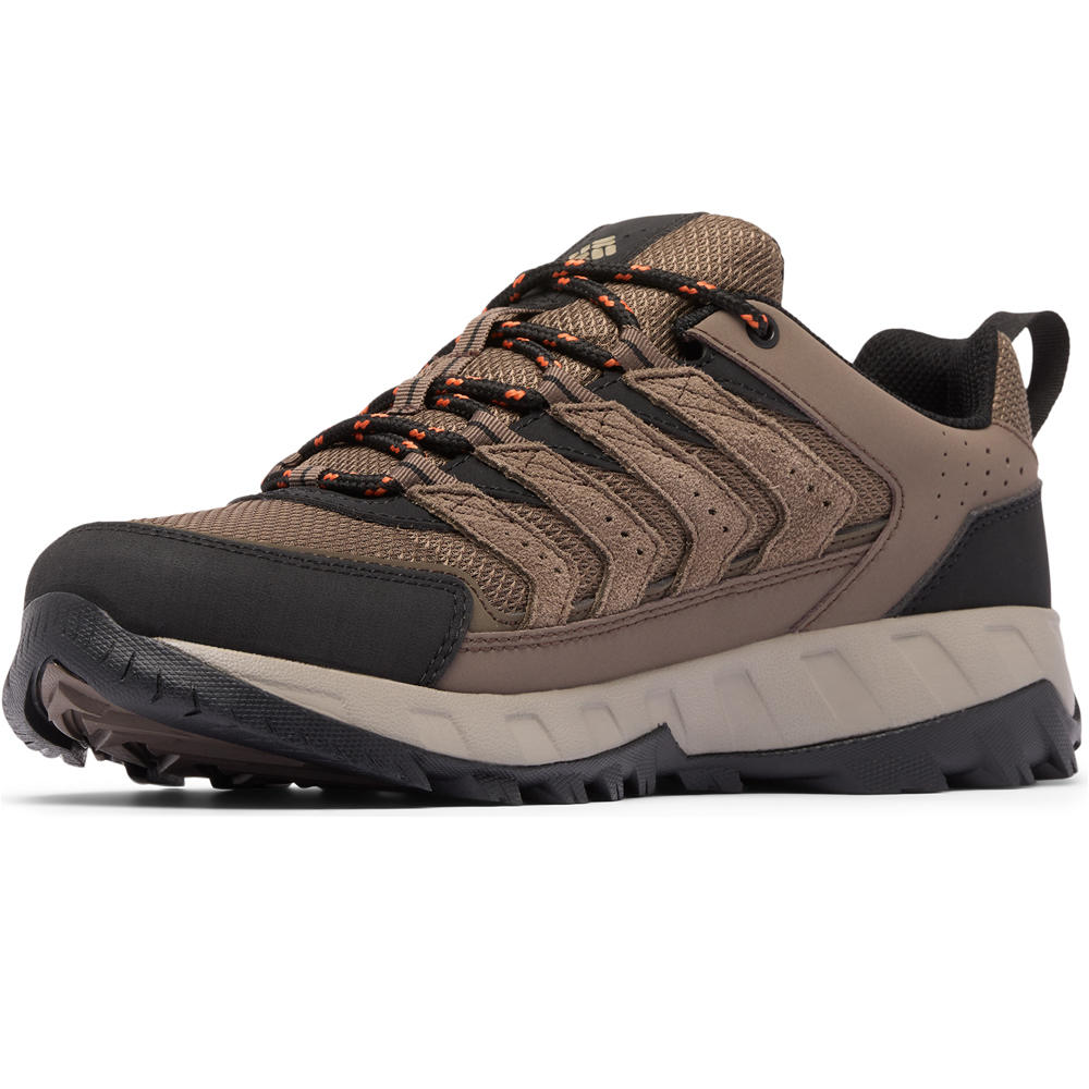 Columbia zapatilla trekking hombre STRATA TRAIL LOW vista trasera