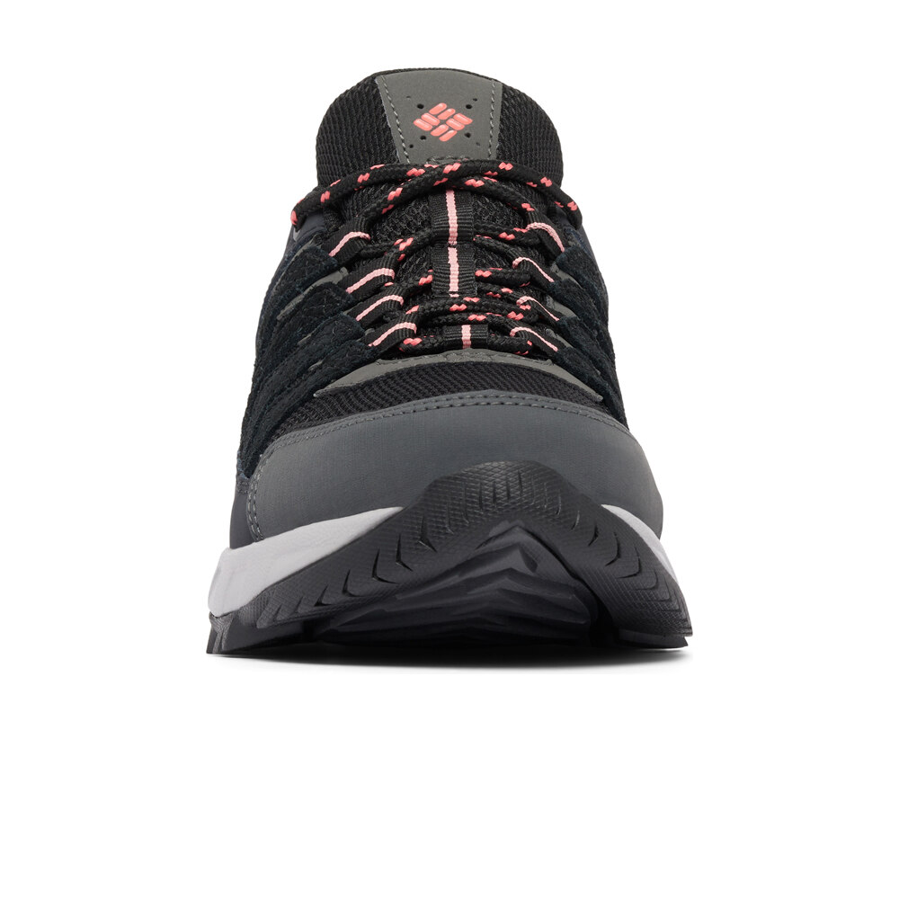 Columbia zapatilla trekking mujer STRATA TRAIL  LOW WP puntera