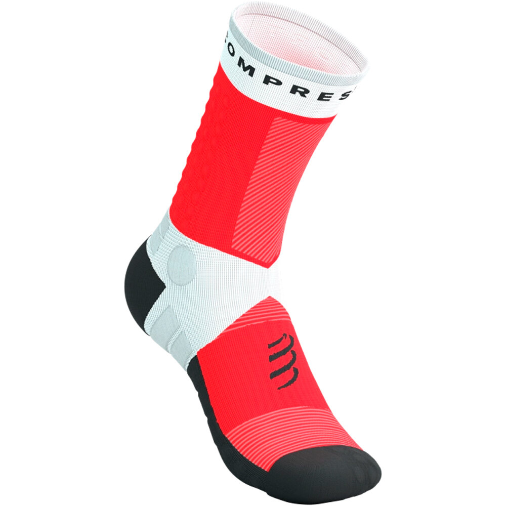 Compressport calcetines running ULTRA TRAIL SOCKS V2.0 01
