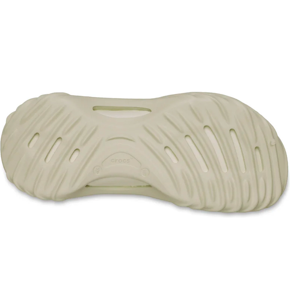 Crocs zueco hombre Echo Wave U vista trasera