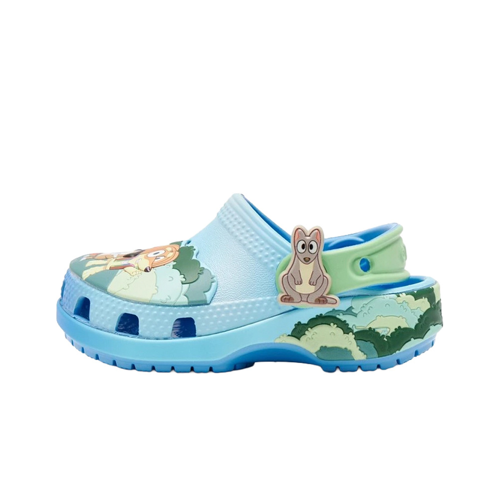 Crocs zueco niño Bluey Multi Classic Clog T puntera