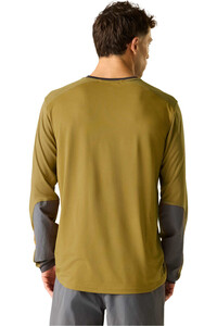 Dare2b camiseta ciclismo hombre Trkstnd Long Slv vista trasera