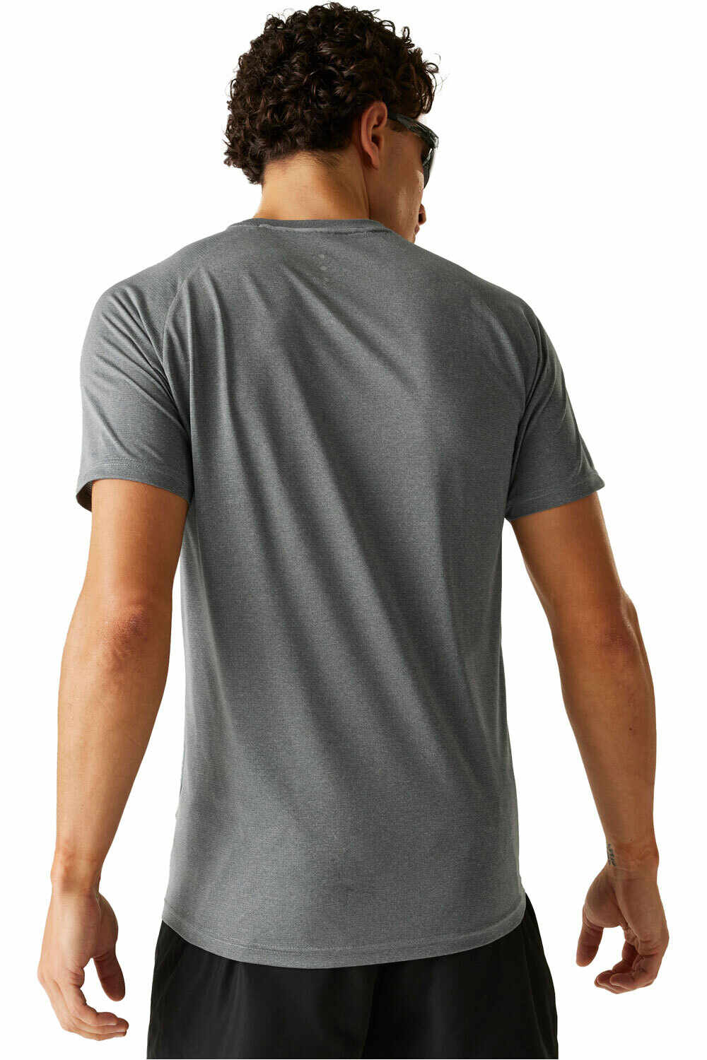 Dare2b camiseta montaña manga corta hombre AccelerateTee vista trasera