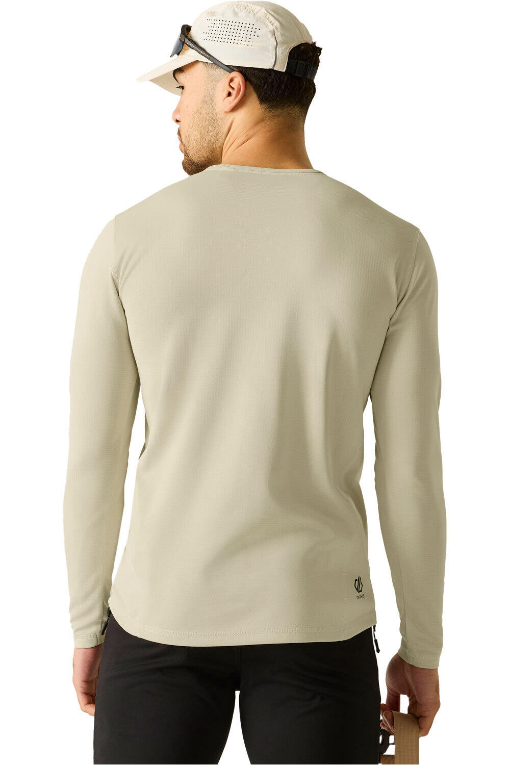 Dare2b camiseta montaña manga larga hombre VenturaGrid Crew vista trasera