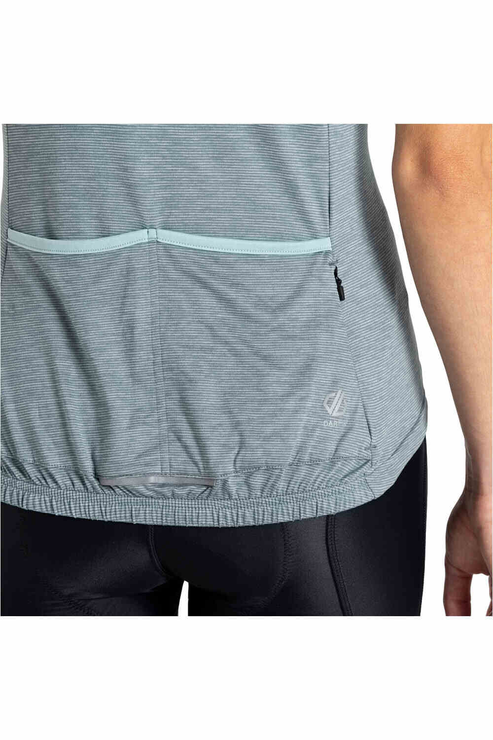 Dare2b maillot manga larga mujer Pedal To Jersey vista detalle