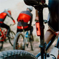 Eltin luz trasera bicicleta FARO TRASERO RECARGABLE 50 LUMEN 02
