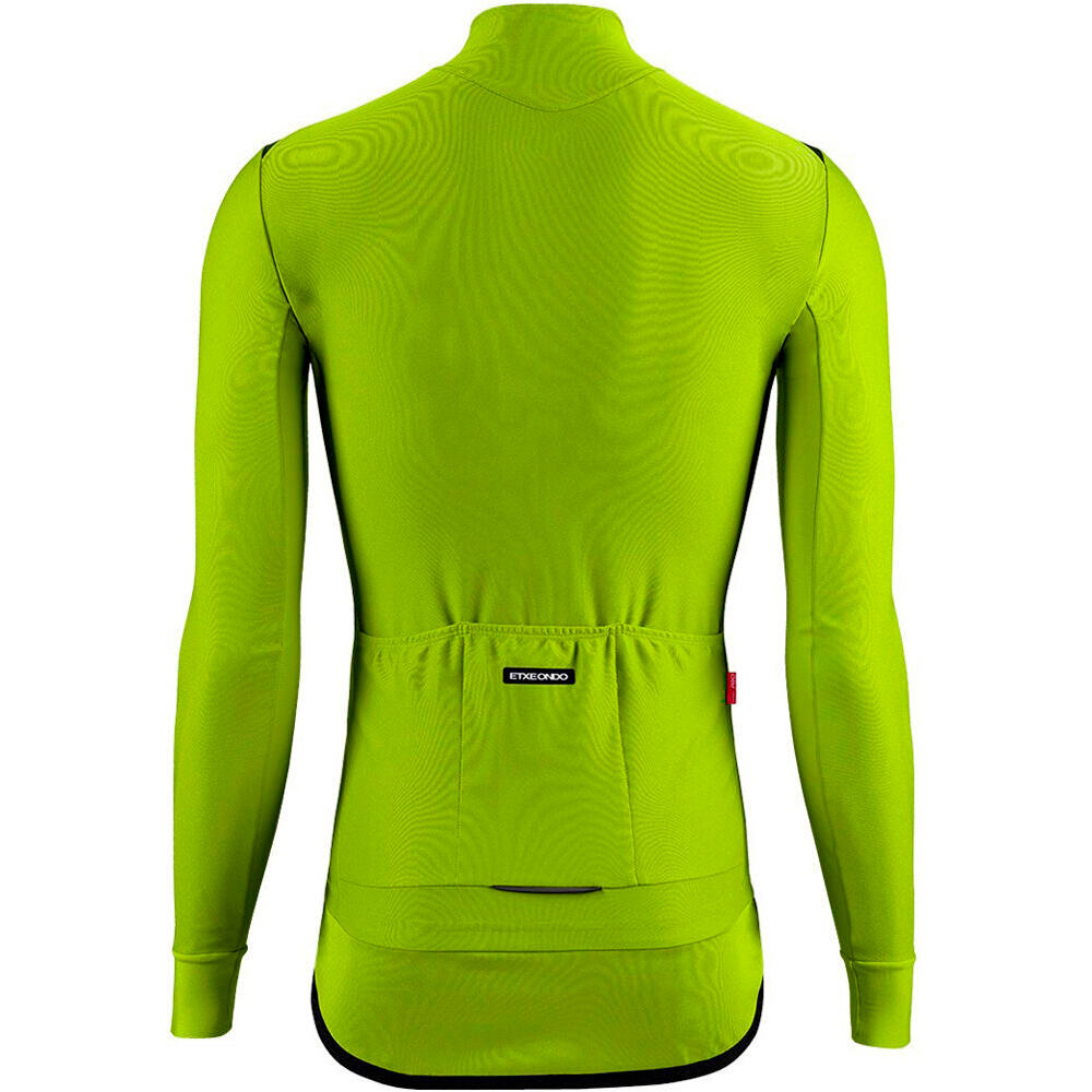 Etxeondo cortavientos ciclismo hombre CHAQUETA DENA GORE-TEX WINDSTOPPER vista trasera