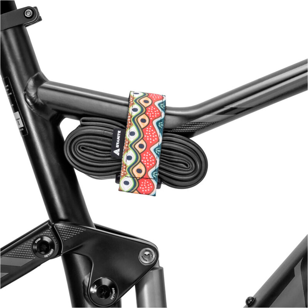 Granite Design bolsas bicicleta BOLSA SILLIN GRANITE ROCKBAND+CINTA480MM 01