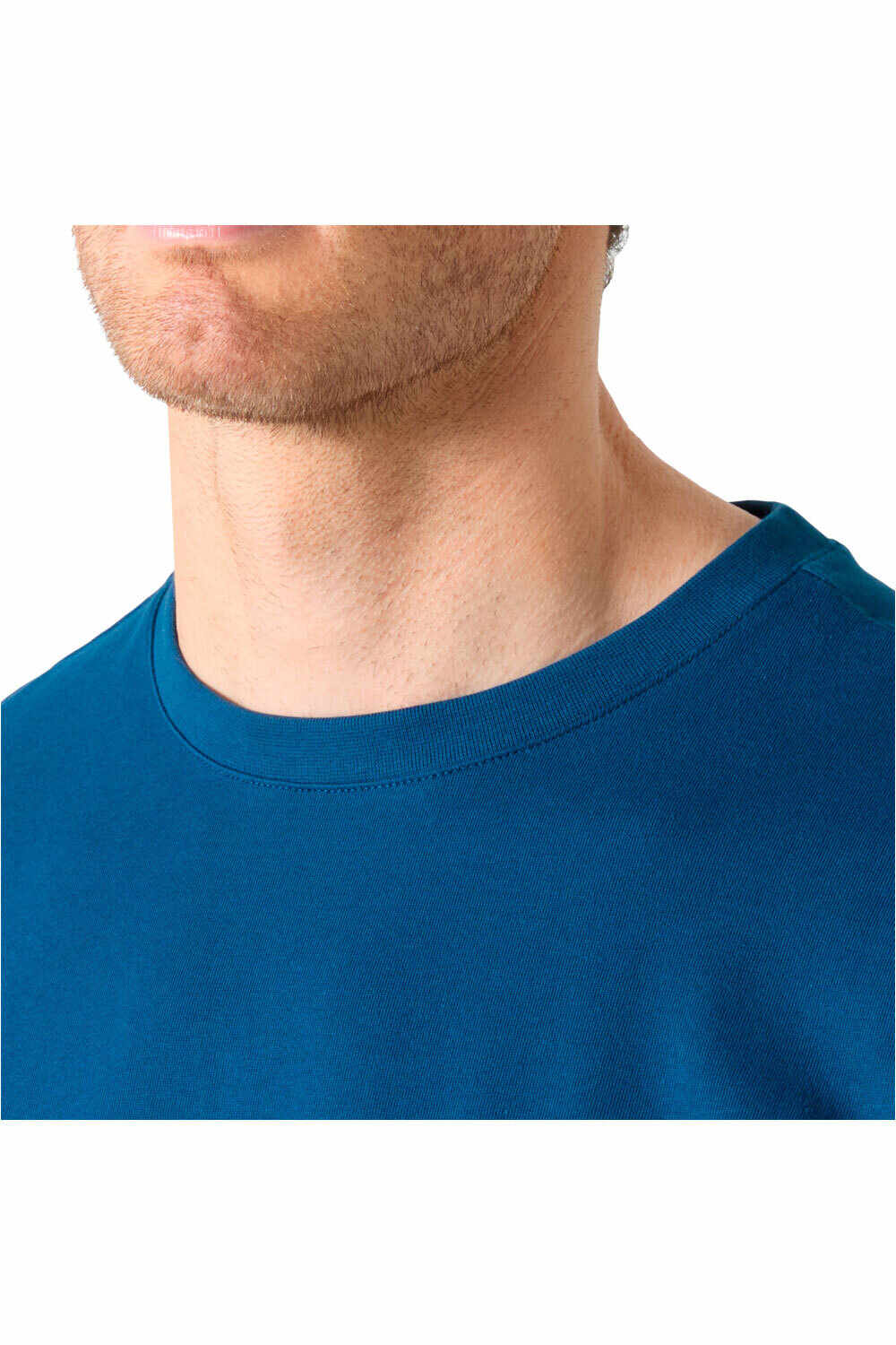 Helly Hansen camiseta manga corta hombre HH LOGO T-SHIRT 3.0 vista detalle