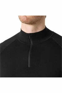 Helly Hansen camiseta térmica manga larga hombre LIFA MERINO KNITEVO 1/2 ZIP vista detalle