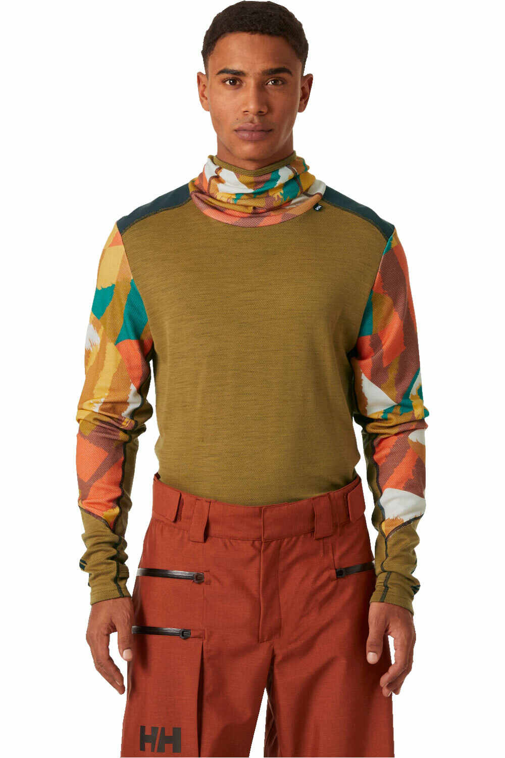 Helly Hansen camiseta térmica manga larga hombre LIFA MERINO MIDW BLC HOODIE vista frontal