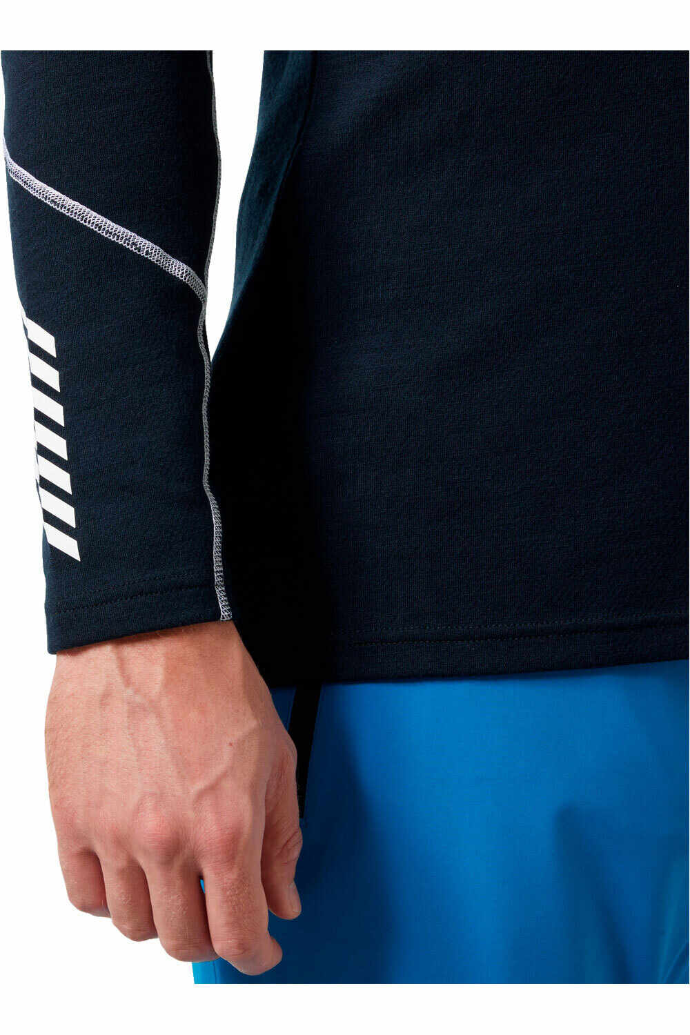 Helly Hansen camiseta térmica manga larga hombre LIFA MERINO MIDWEIGHT 1/2 ZIP vista detalle