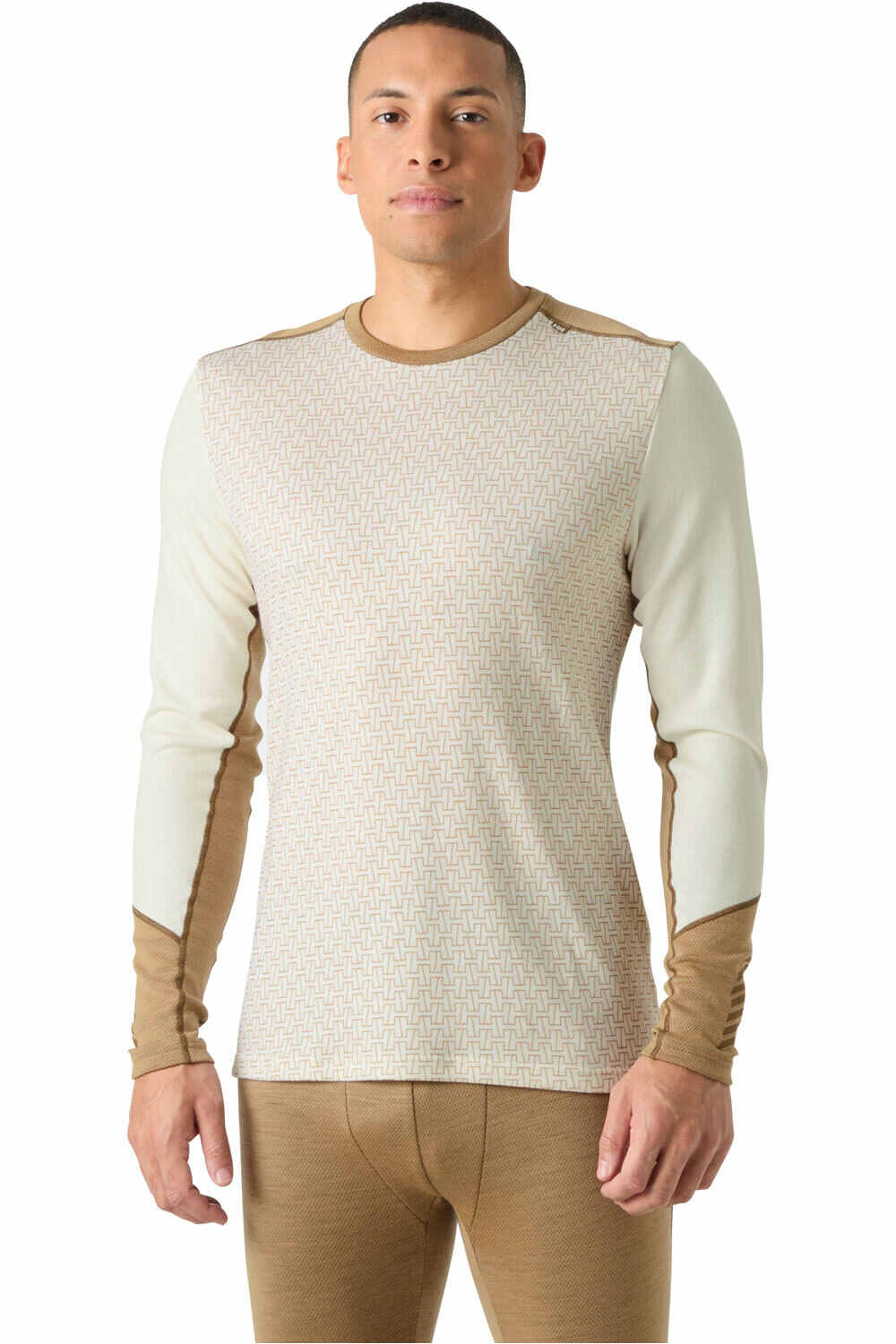 Helly Hansen camiseta térmica manga larga hombre LIFA MERINO MIDWEIGHT CREW vista frontal