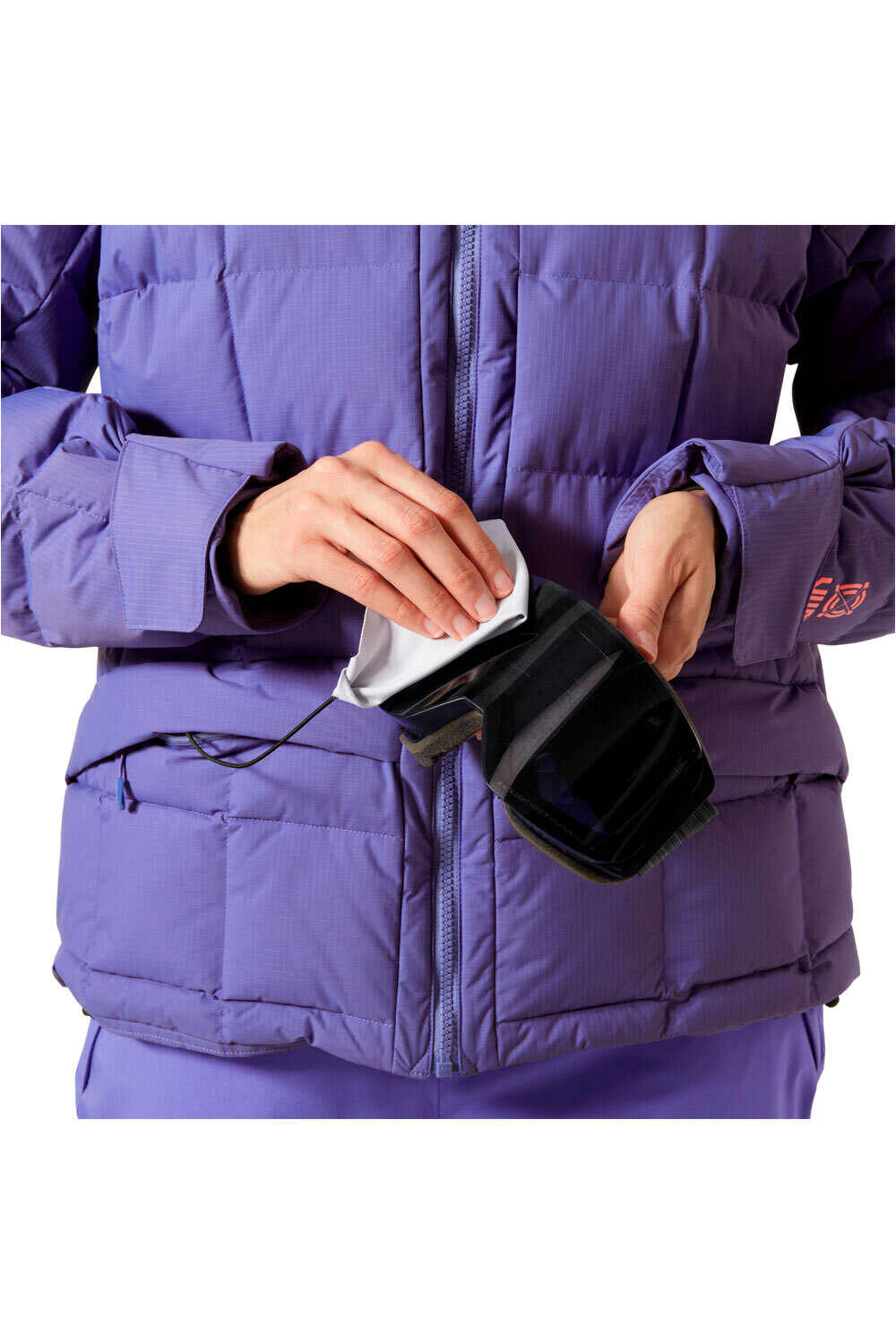Helly Hansen chaqueta esquí mujer W EMIKO RIDABLE PUFFY JACKET 06