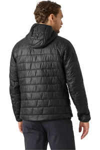 Helly Hansen chaqueta outdoor hombre LIFALOFT HOODED INSULATOR vista trasera