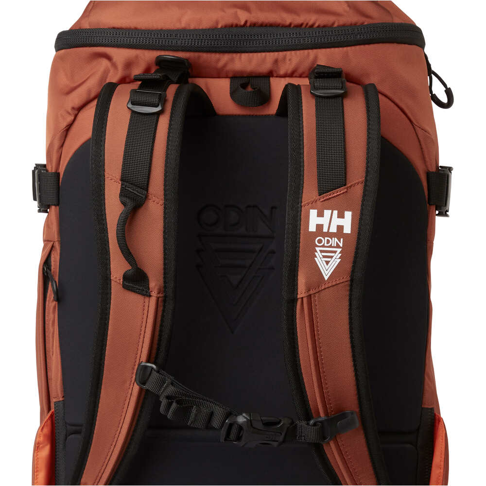 Helly Hansen mochila montaña ODIN AT40 BACKPACK 04