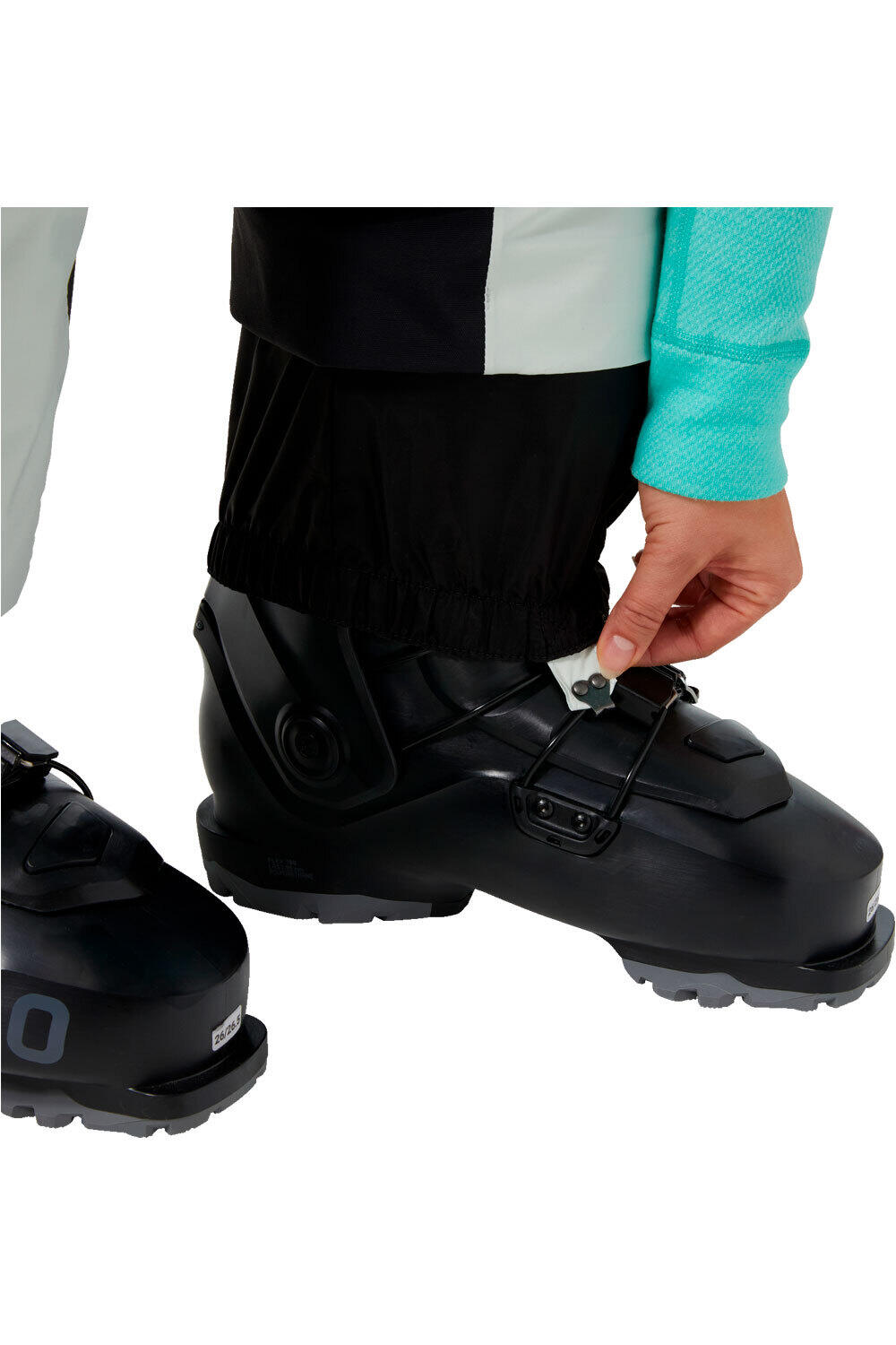 Helly Hansen pantalones esquí mujer W SWITCH CARGO 2.0 PANT 05