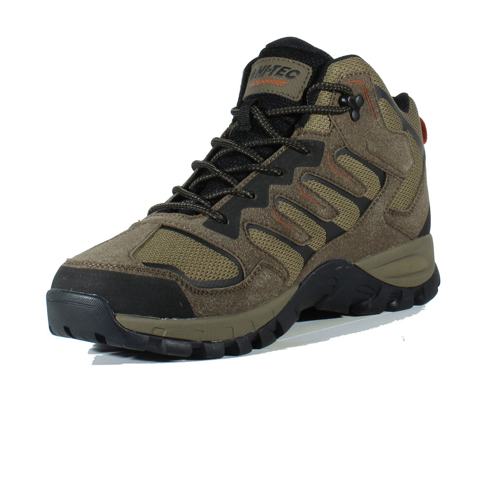 Hi Tec bota trekking hombre Cervus Mid WP vista trasera