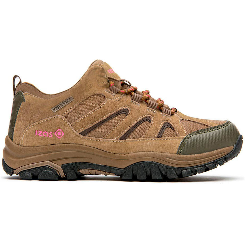 Izas zapatilla trekking hombre OLIVAN LOW lateral exterior