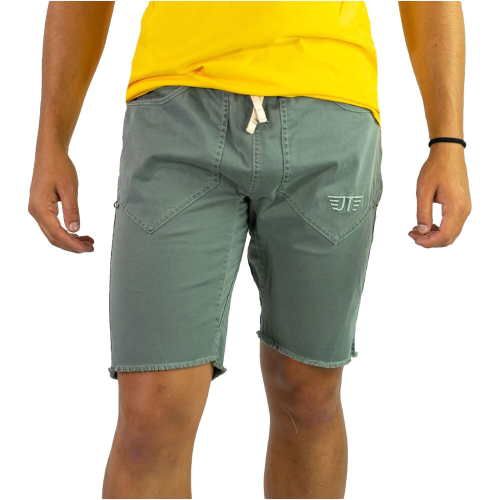 Jeanstrack pantalón corto montaña hombre MONTES short pant GR vista frontal
