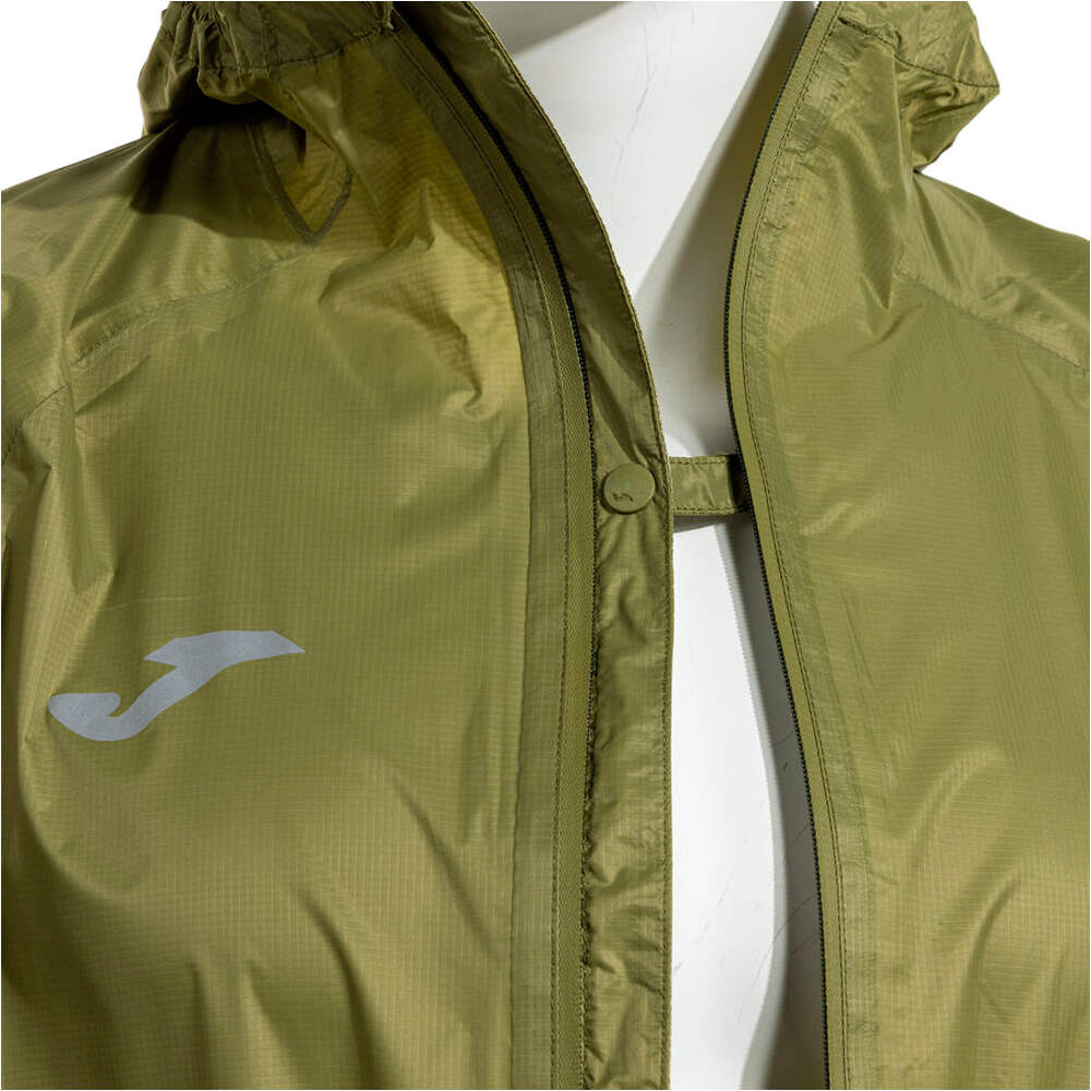 Joma CHAQUETA RUNNING HOMBRE CHUBASQUERO R-TRAIL NATURE VERDE 07