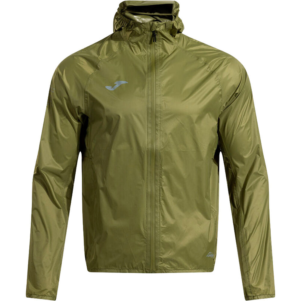 Joma CHAQUETA RUNNING HOMBRE CHUBASQUERO R-TRAIL NATURE VERDE vista detalle