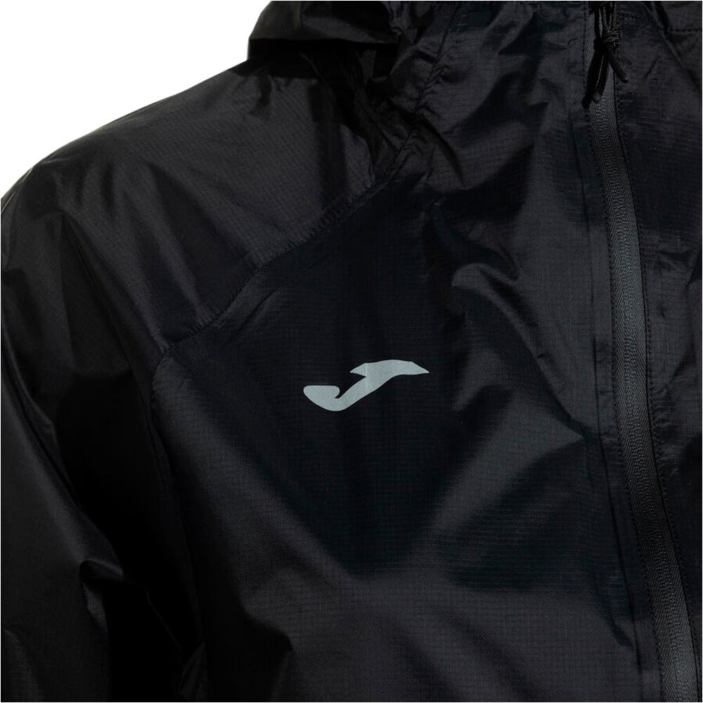 Joma CHAQUETA RUNNING MUJER CHUBASQUERO TRAIL LONDON vista detalle