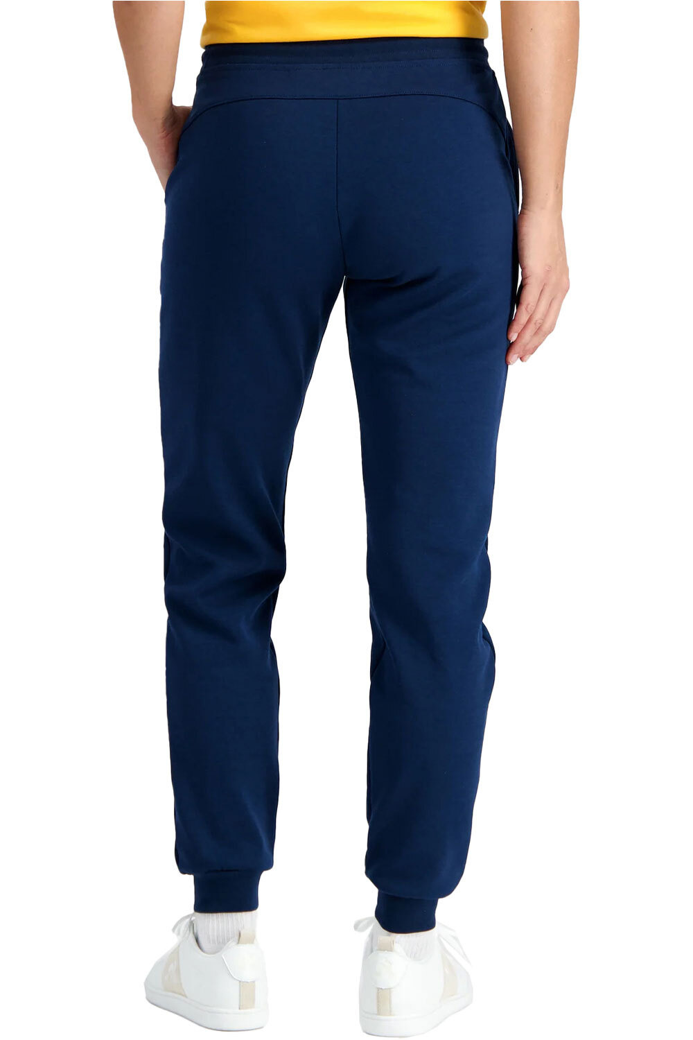 Le Coq Sportif pantalón mujer ESS Pant Regular N1 W vista trasera