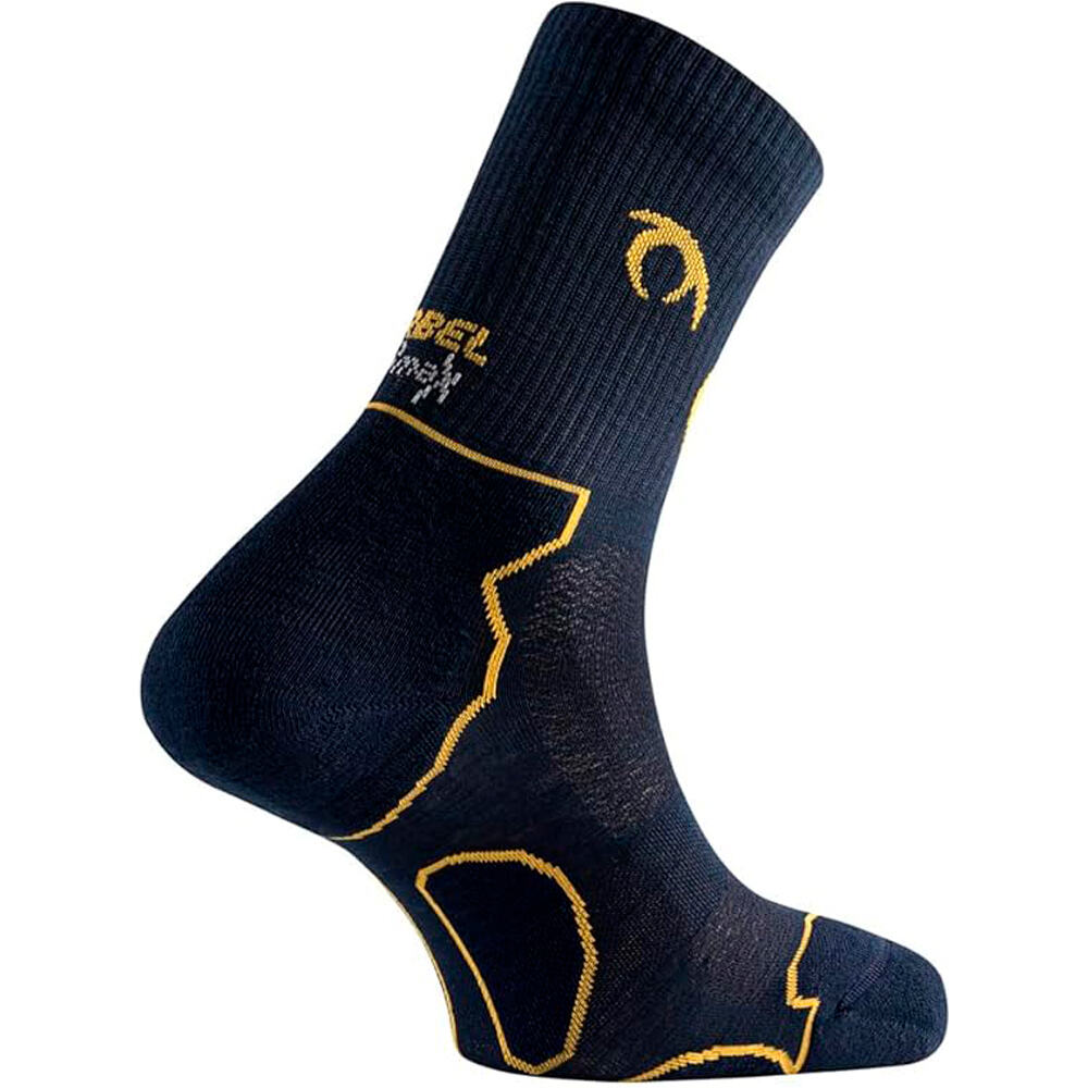 Lurbel calcetines montaña Tierra Peregrino four 01