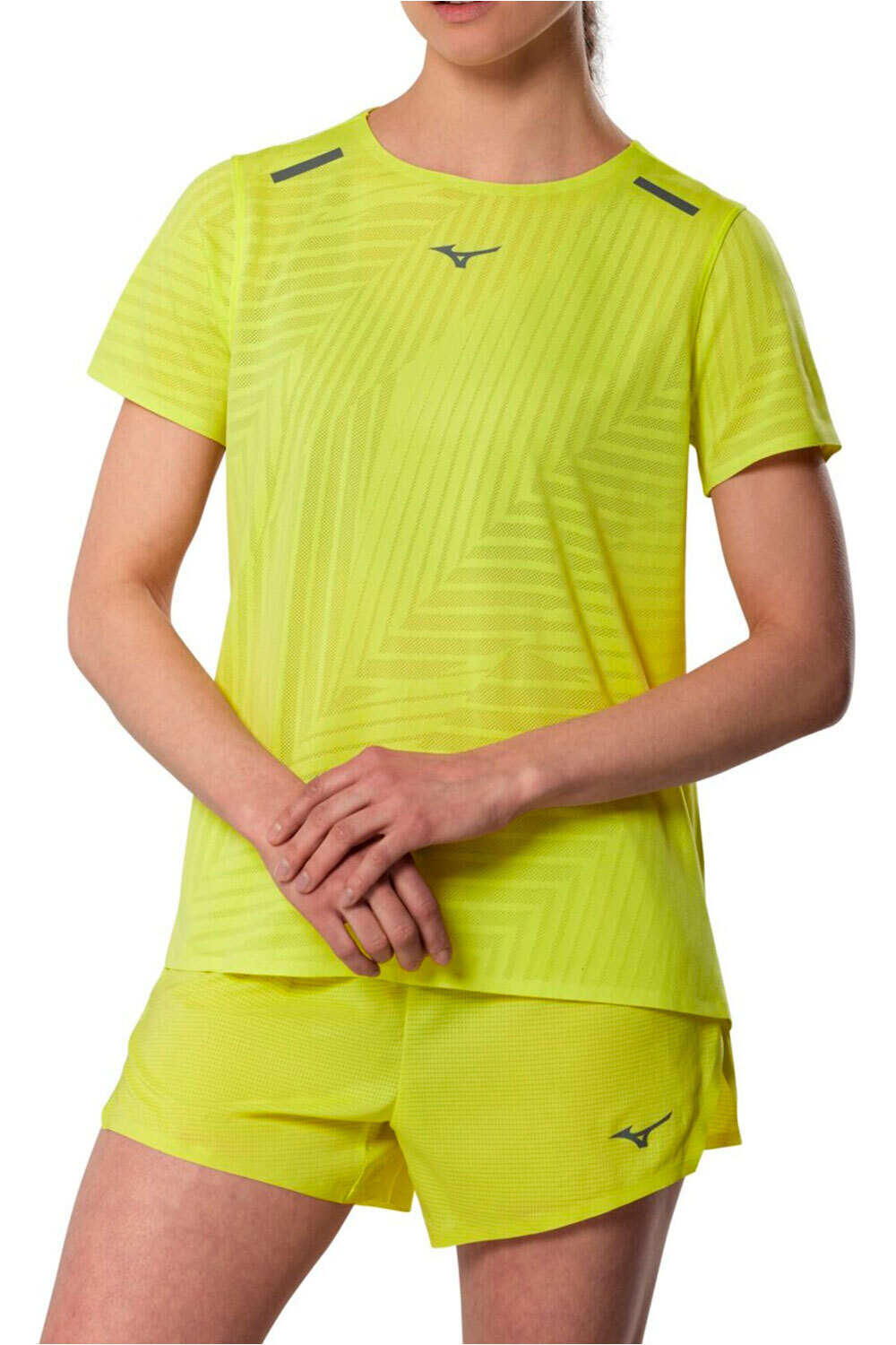 Mizuno camiseta entrenamiento manga corta mujer Tech Light Short Sleeve Tee vista frontal