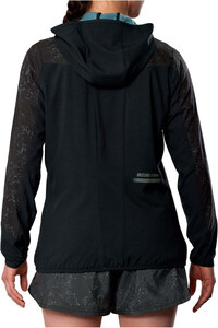 Mizuno Chaqueta Running Mujer Active Alpha Hooded Jacket vista trasera