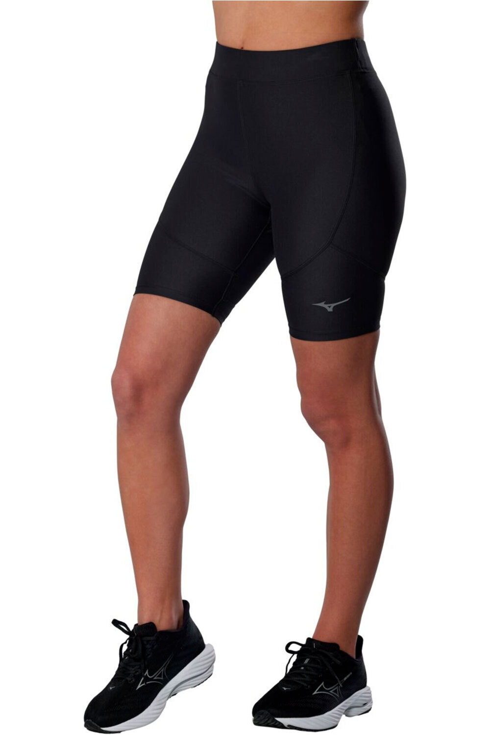 Mizuno malla corta running mujer Alpha Mid Tight vista frontal