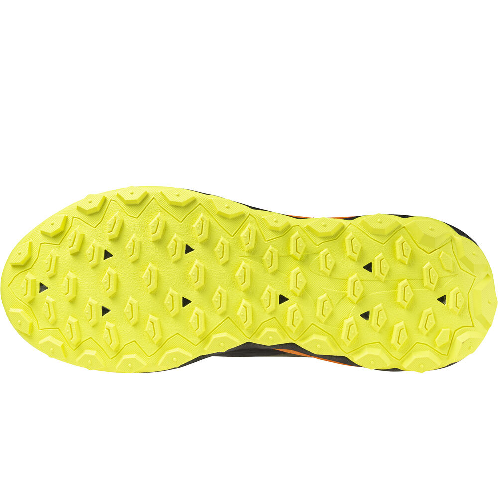 Mizuno zapatillas trail hombre WAVE IBUKI 5 vista trasera