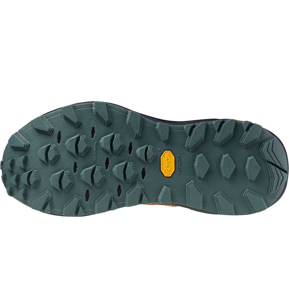 Mizuno zapatillas trail hombre WAVE MUJIN 11 vista trasera